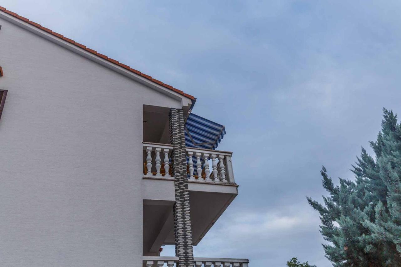 Apartman Mauro Malinska Εξωτερικό φωτογραφία