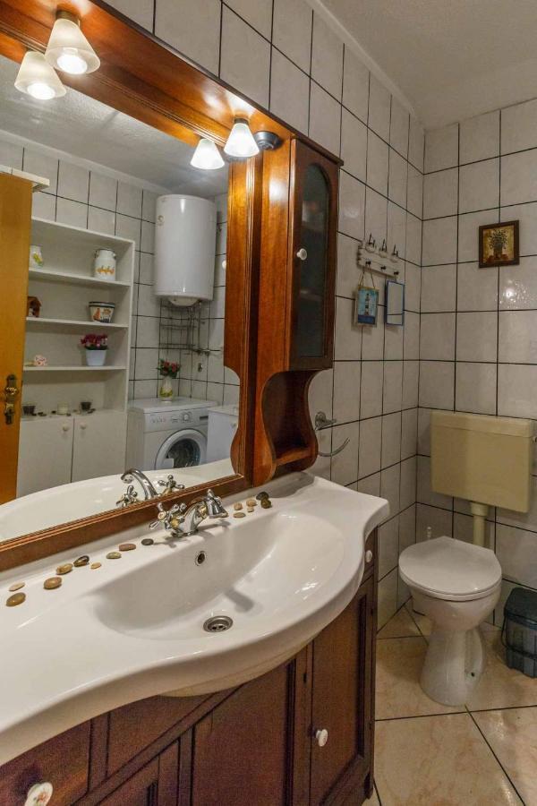 Apartman Mauro Malinska Εξωτερικό φωτογραφία