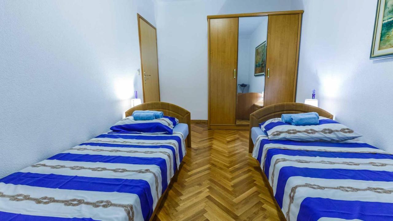Apartman Mauro Malinska Εξωτερικό φωτογραφία