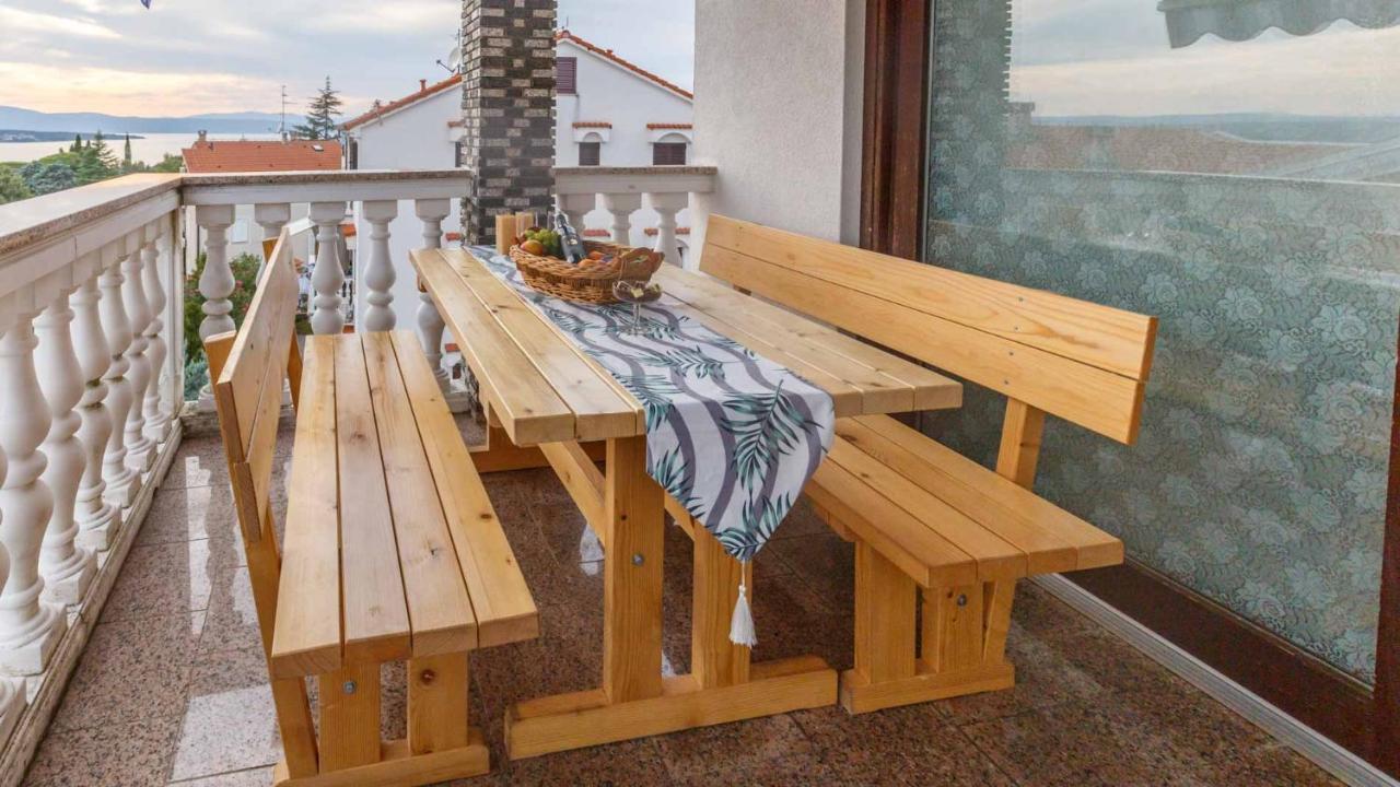 Apartman Mauro Malinska Εξωτερικό φωτογραφία