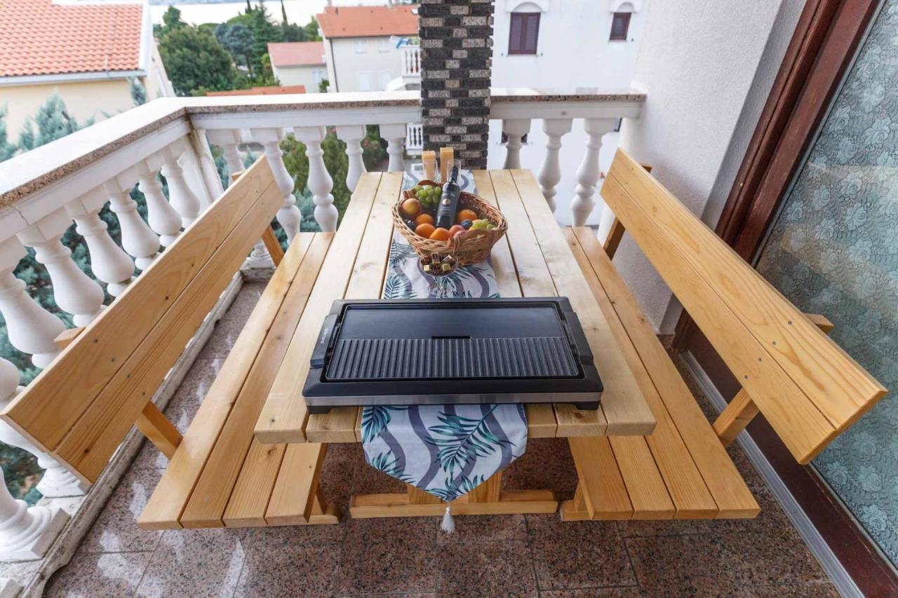 Apartman Mauro Malinska Εξωτερικό φωτογραφία